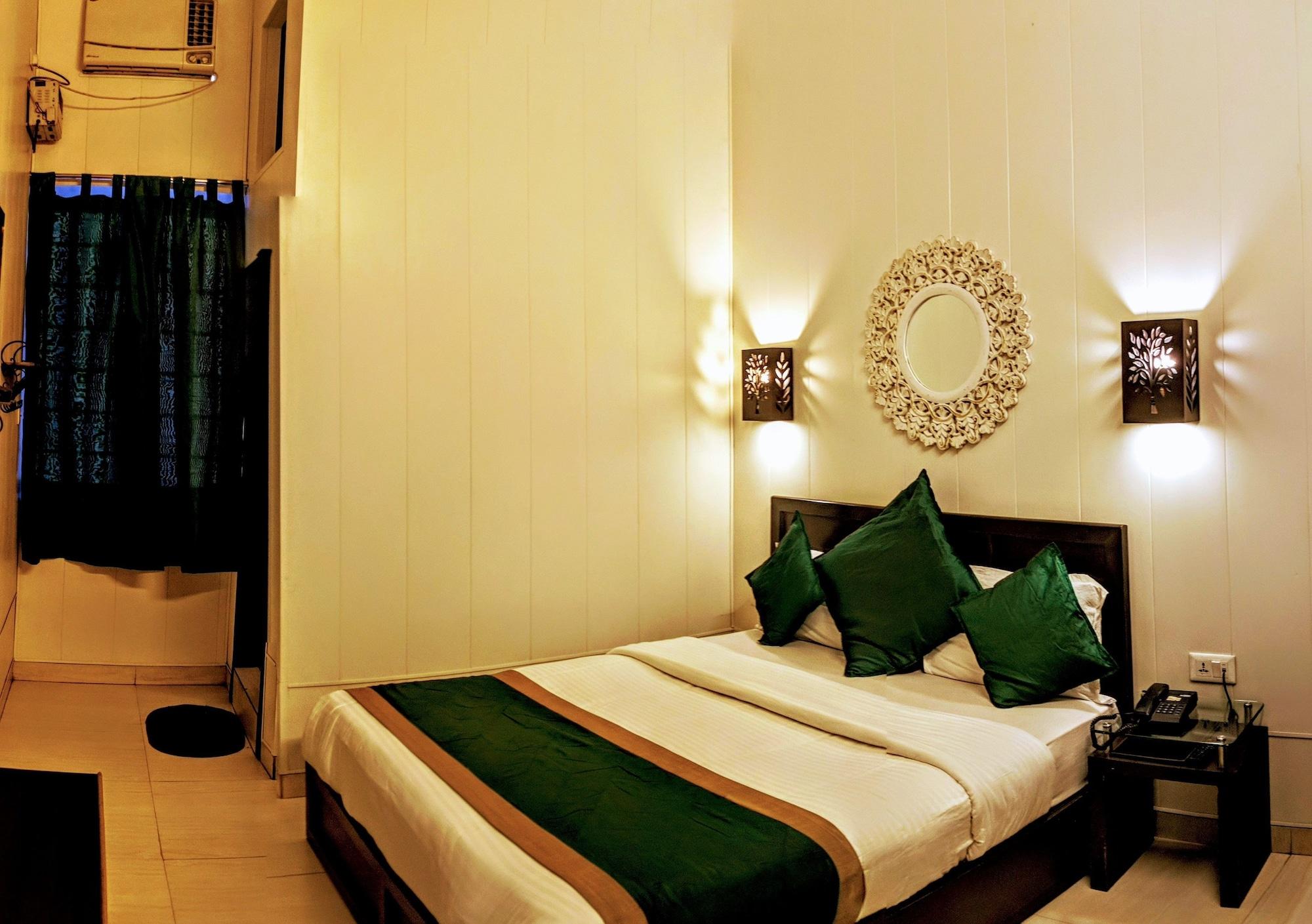La Casa Hotel Haridwār Екстериор снимка