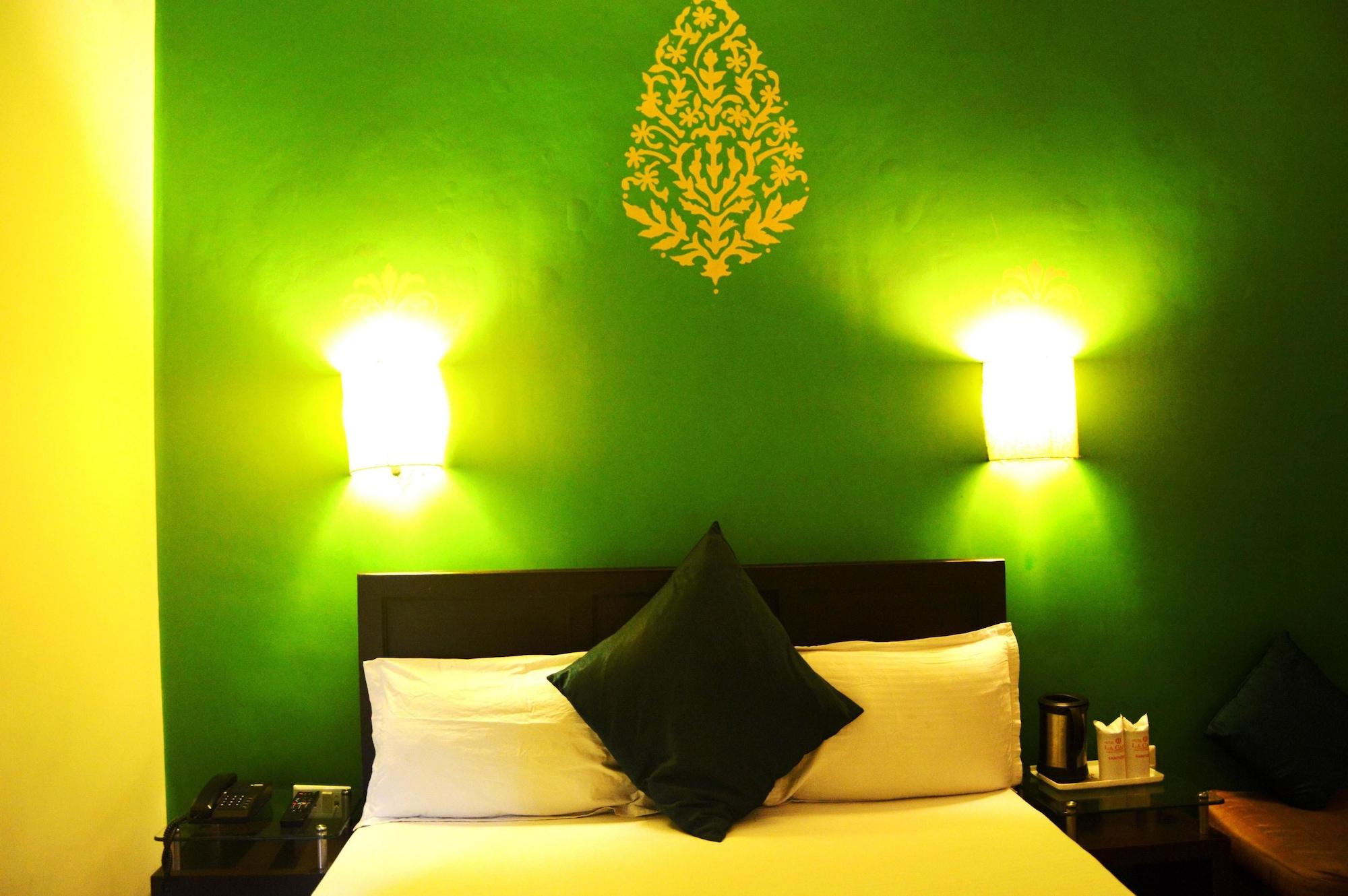 La Casa Hotel Haridwār Екстериор снимка