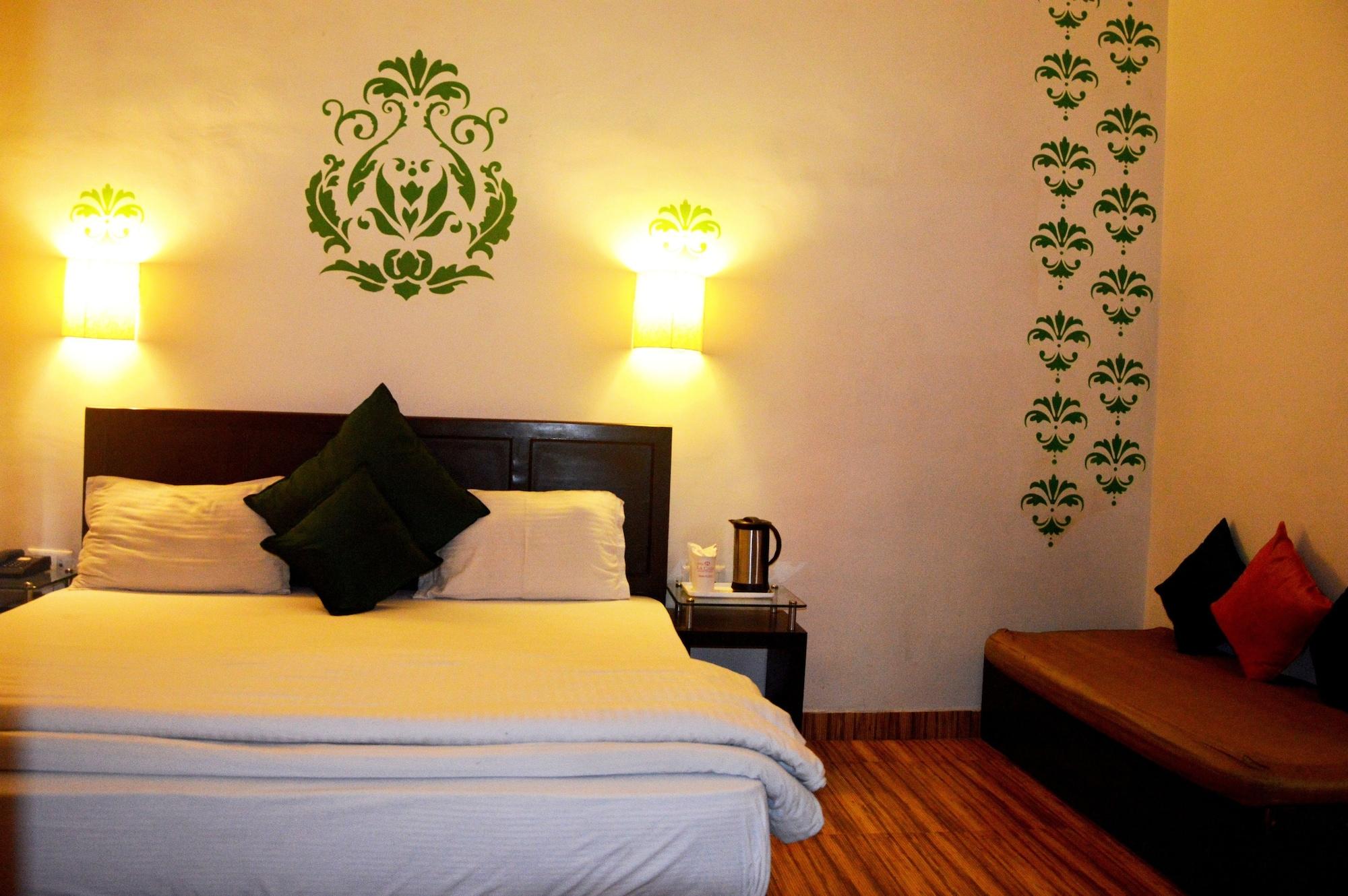 La Casa Hotel Haridwār Екстериор снимка